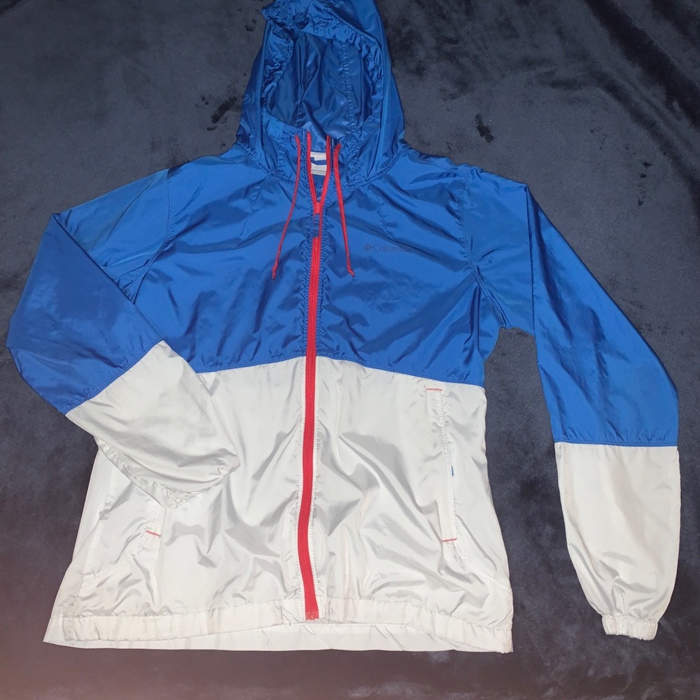 Columbia long sleeve windbreaker Men’s size- M